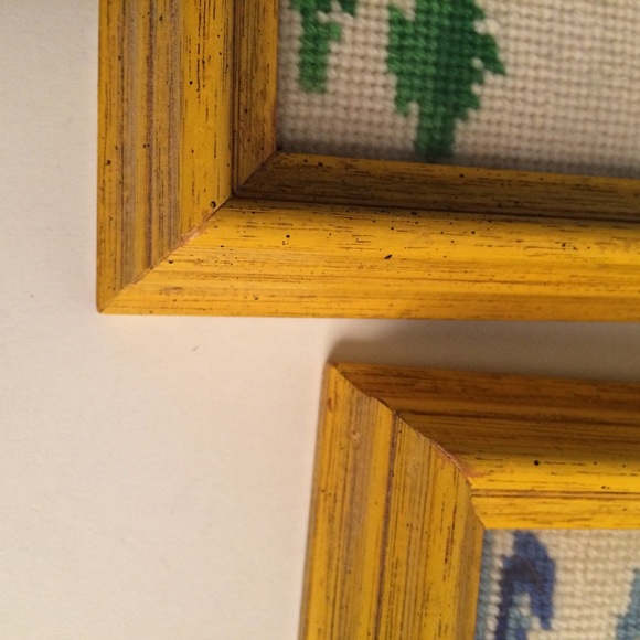 2 vintage needlepoint framed pics of children. - Picture 10 of 12